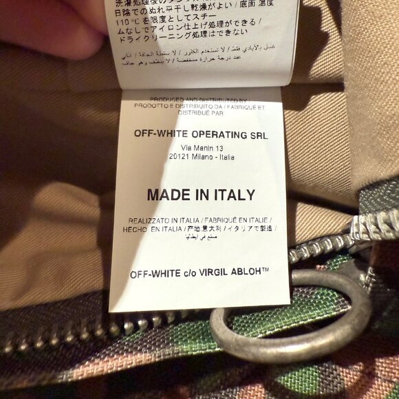 Off-White Green Camouflage Arrow Print Backpack - Picture 15 of 16